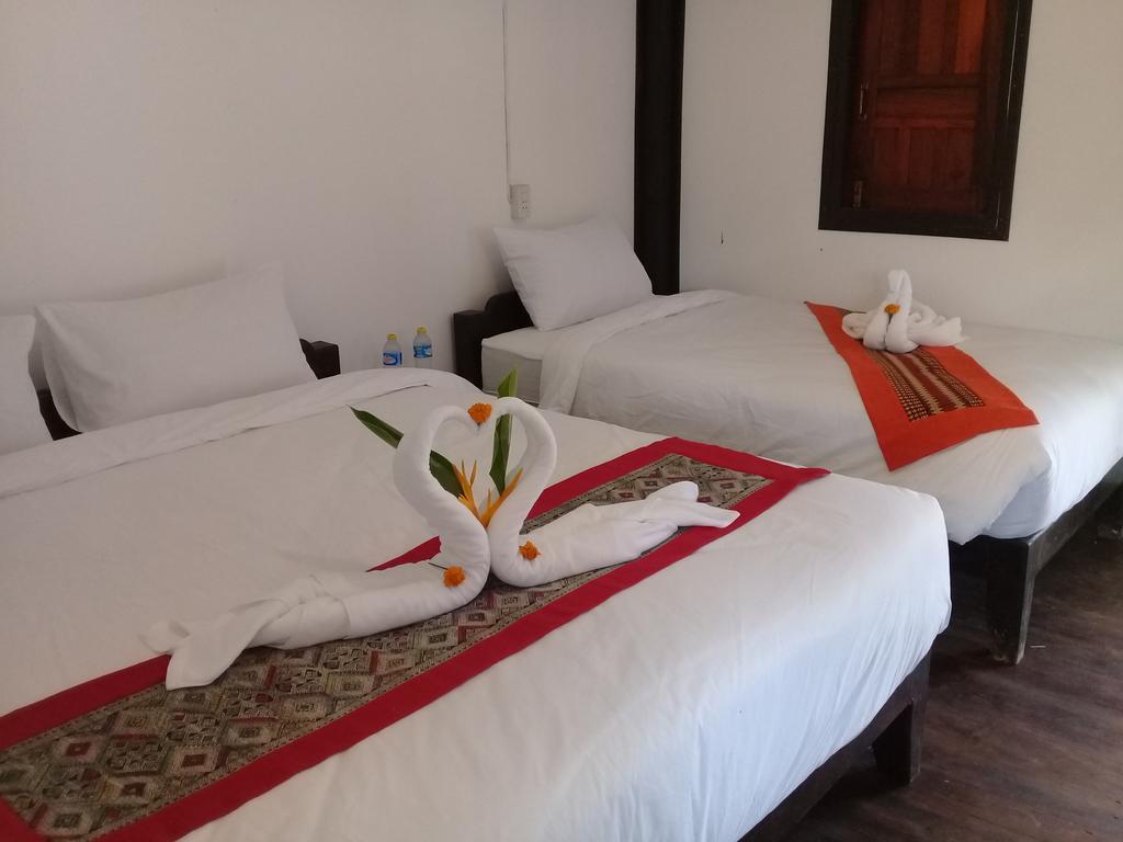 Thongdam Guesthouse Ban O エクステリア 写真