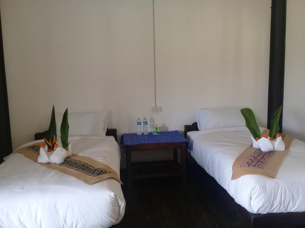 Thongdam Guesthouse Ban O エクステリア 写真