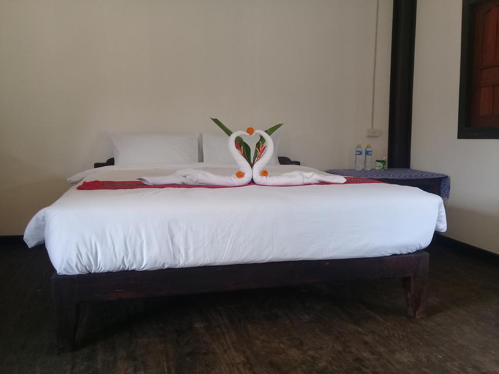 Thongdam Guesthouse Ban O エクステリア 写真