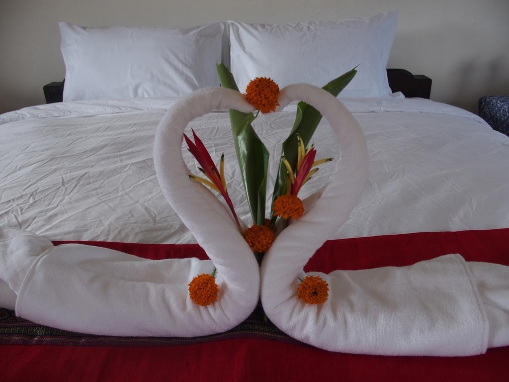 Thongdam Guesthouse Ban O エクステリア 写真