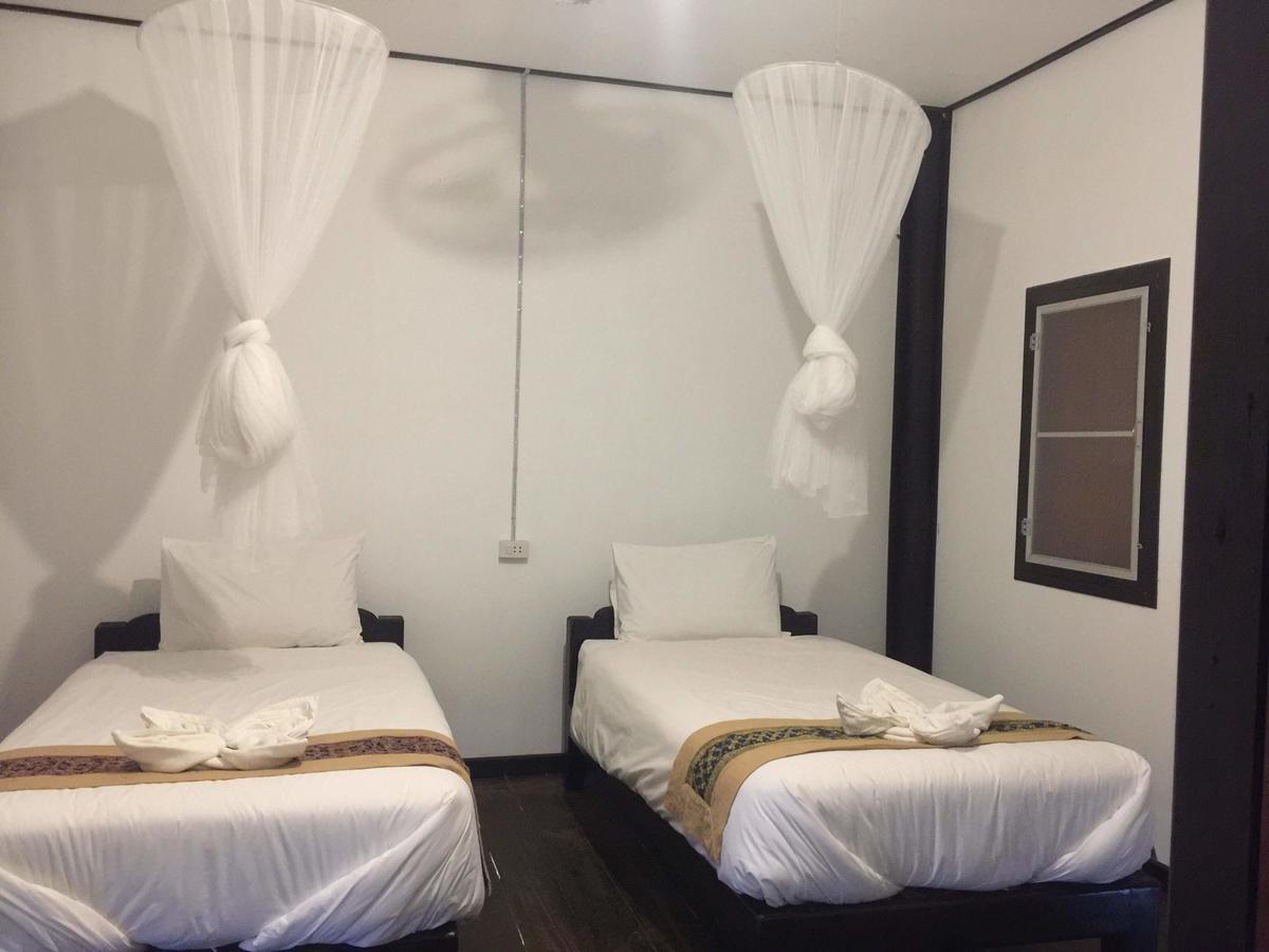 Thongdam Guesthouse Ban O エクステリア 写真
