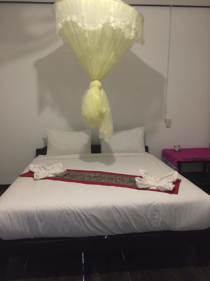 Thongdam Guesthouse Ban O エクステリア 写真