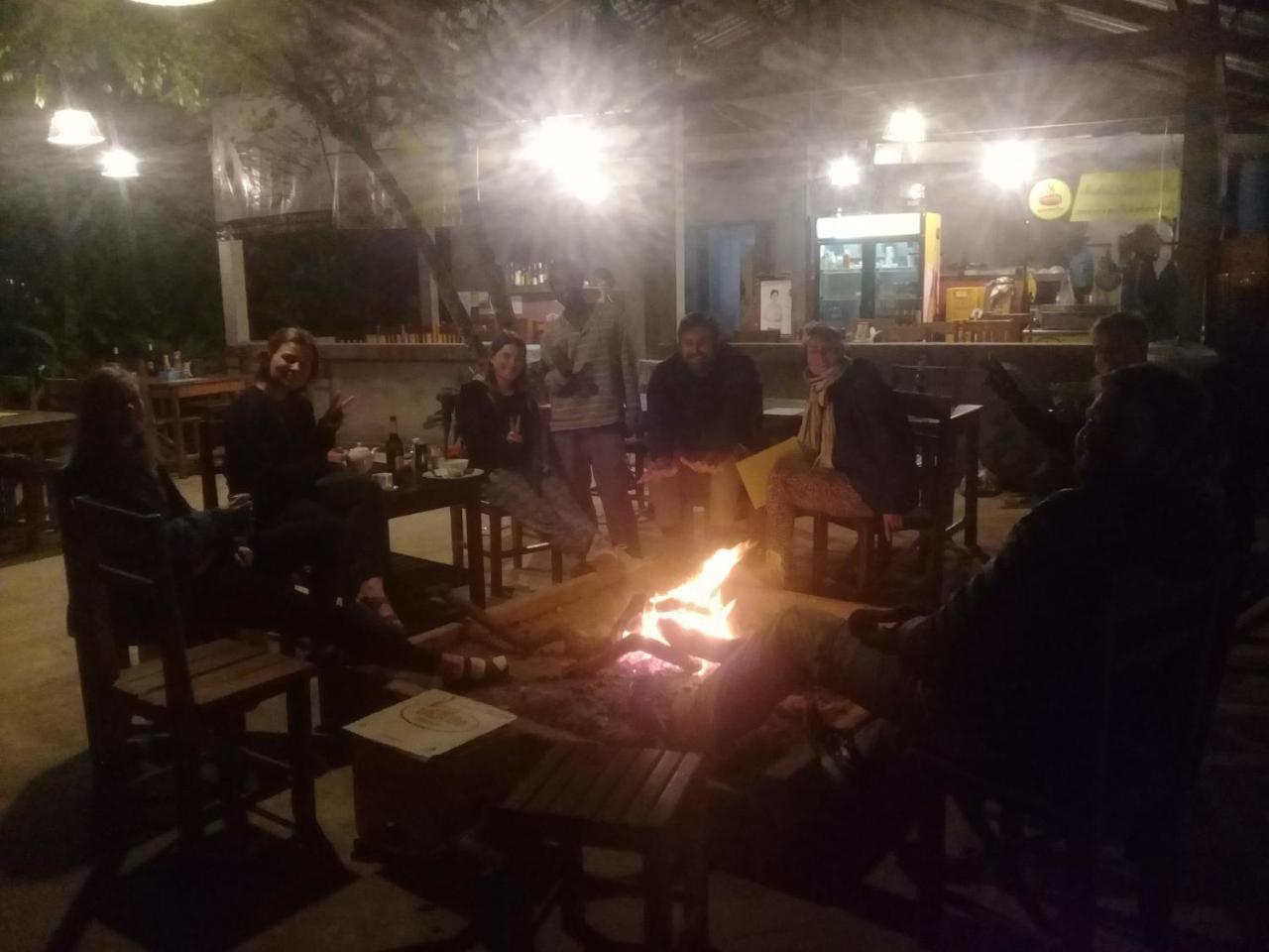 Thongdam Guesthouse Ban O エクステリア 写真
